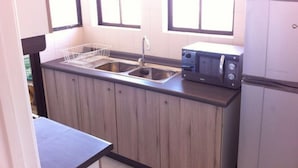 Ảnh chưa phân loại, 5 trong số 10 ảnh, nút