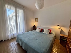 1 bedroom - 2-Room Apartment, Pets Allowed, Sea Front (Argelès-sur-Mer)