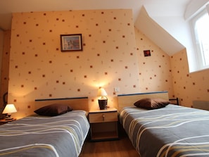 3 chambres, Wi-Fi gratuit