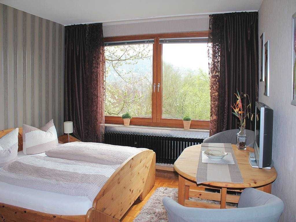 1 室のベッドルーム、WiFi、ベッドシーツ