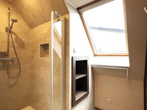 Hair dryer, towels - Apartment with extra bed for max. 4 persons - Gasthof & Pension Zur (Lohsa)