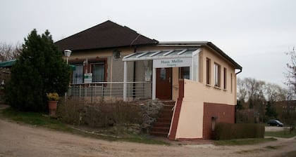 Single Room (GR 2-1) - Mellin House