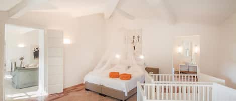 1 chambre, lit de bébé portatif, accÚs au Wi-Fi (inclus)