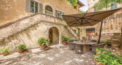 Tolles Zuhause in Lari -PI-