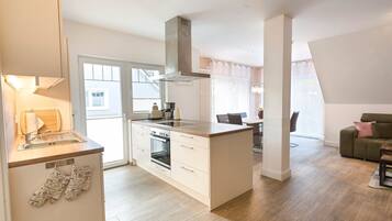 Fridge, microwave, oven, dishwasher