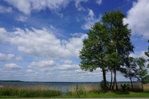 Imagen sin descripción, 3 de 17, botón