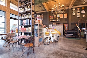 Interior - Quip Bed & Breakfast (Phuket)