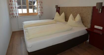 Double room ESCHE with balcony and lake view - Grablerhof