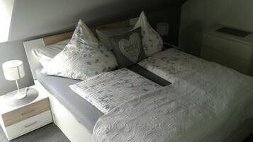 2 Schlafzimmer, WLAN, Bettwäsche