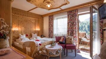 2 chambres, coffres-forts dans les chambres, bureau, Wi-Fi