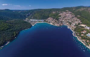Aerial view - Cozy apartment in Rabac with kitchen (Rabac)