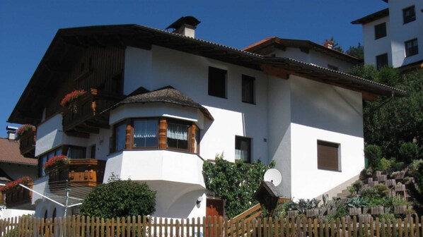 Imagem sem classificação, 1 de 23, botão