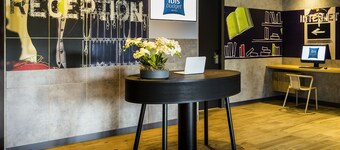 斯泰马斯垂克因宜必思快捷酒店