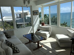 Fernseher, DVD-Player