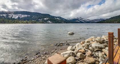 Lakefront huoneisto w / näkymät, ja helppo pääsy kaupunkiin ja rinteitä!