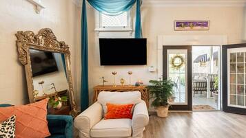 Smart TV, videojuegos, bocina smart y estéreo