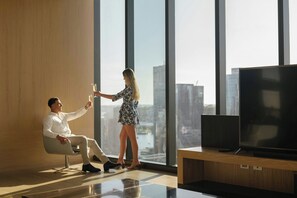 Pillow-top beds, minibar, in-room safe, desk - The Westin Perth (Perth)