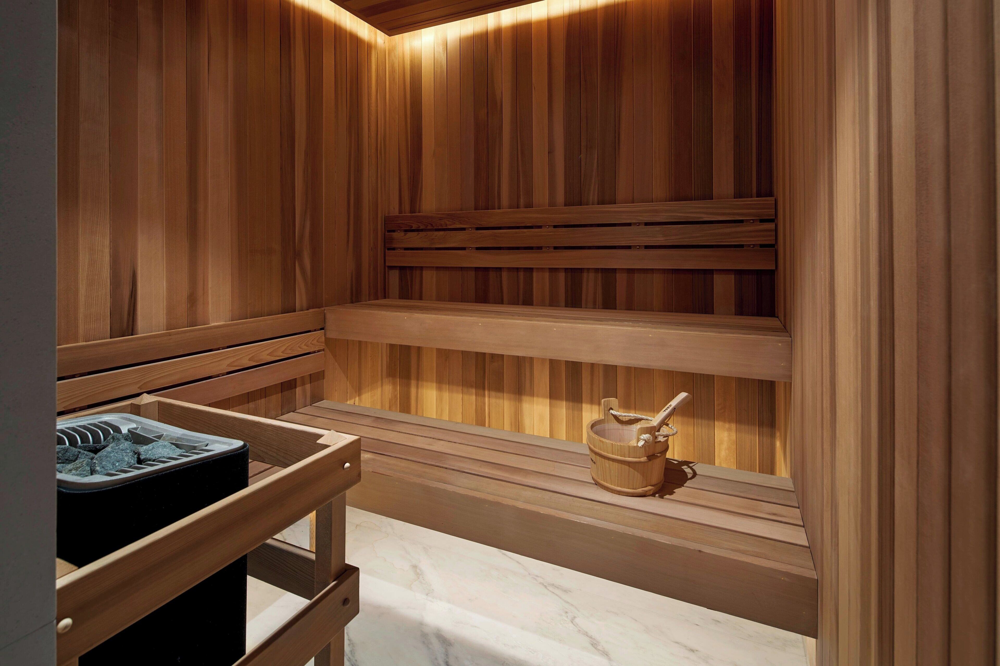 pillow-top beds, minibar, in-room safe, desk