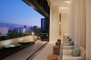 Couples treatment room(s), steam room, body treatments, hydrotherapy - The Westin Perth (Perth)