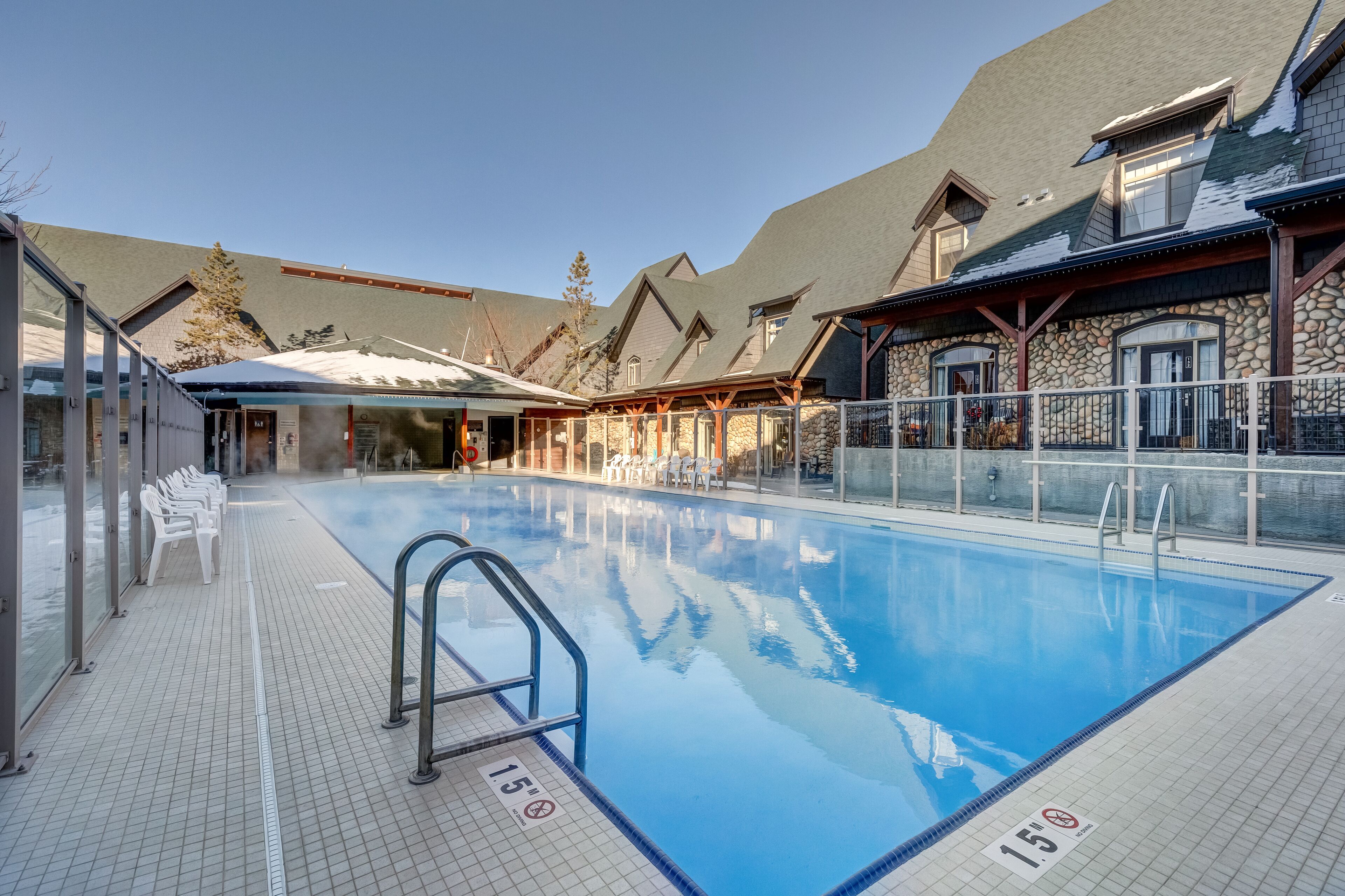 Piscine extérieure, piscine chauffée