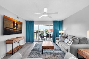 TV - 🐾Pet Friendly-FREE Beach⛱ Service! 2 Pools + Hot Tubs-3BR Maravilla 1309⭐ (Miramar Beach)