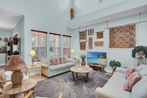 TV, DVD player, books, stereo