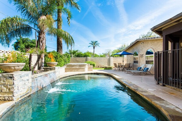 Outdoor pool, a heated pool