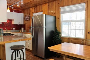 Microwave, oven, dishwasher, toaster
