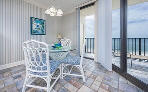 Dining - PHOENIX 8 ~ One Bedroom Condo on the BEACH ~ Spectacular Views! (Orange Beach)