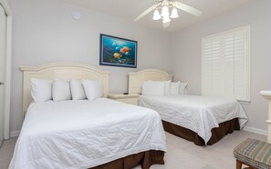 3 habitaciones, tabla de planchar con plancha y wifi gratis