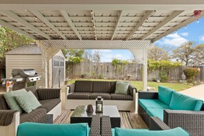 Terrace/patio - Amazing Sutter Creek (Sutter Creek)