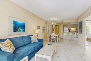 Una televisión, un reproductor de DVD