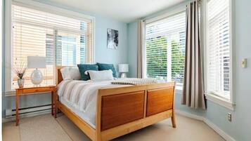 Corner unit bedroom with new bed and mattress