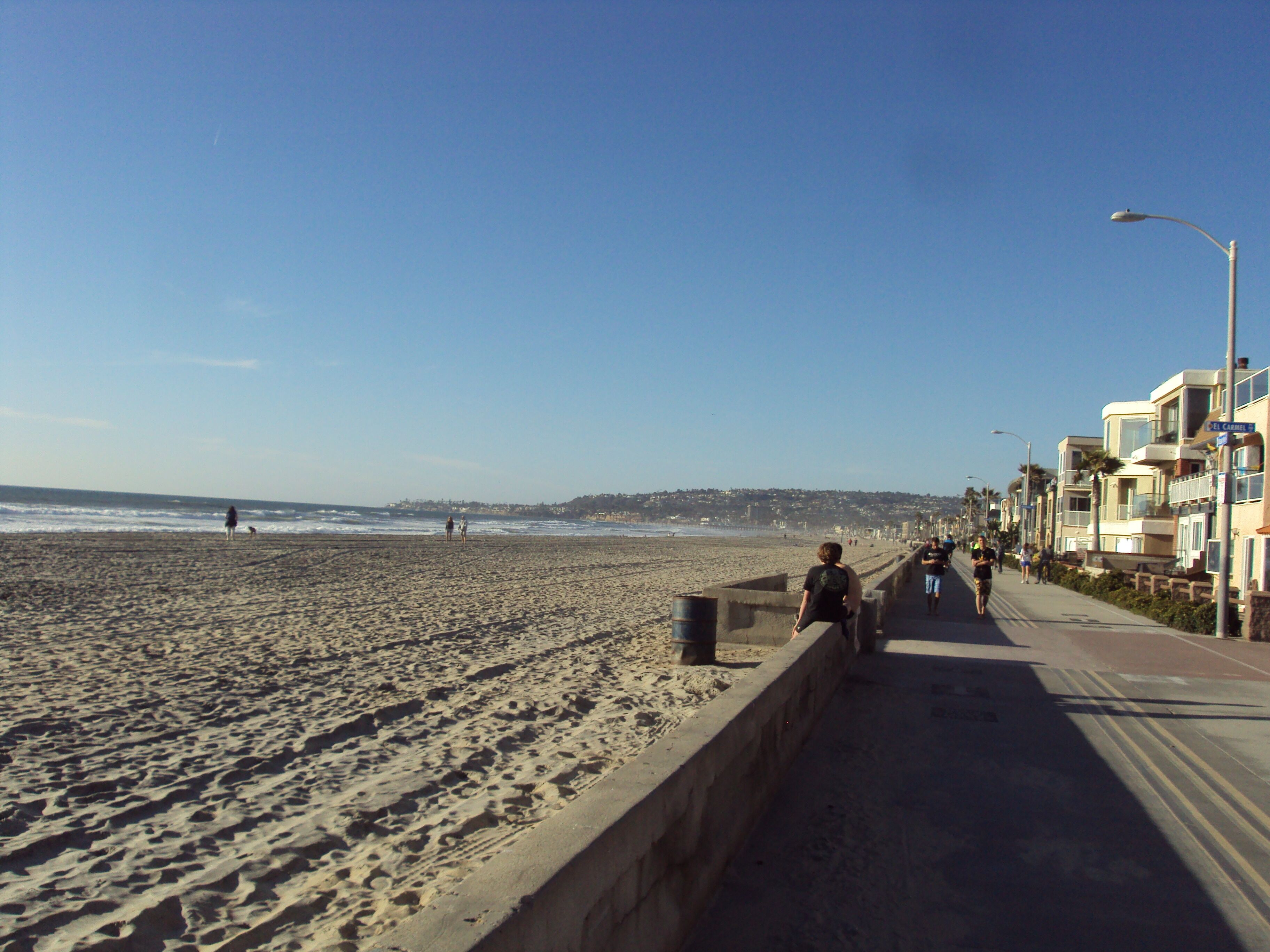 Am Strand, Liegestühle