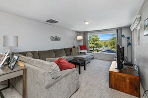 تلفزيون ذكي، كُتُب