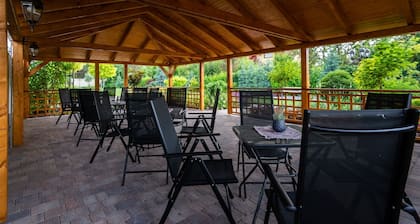 Apartmanovy dom Villa Ephélia