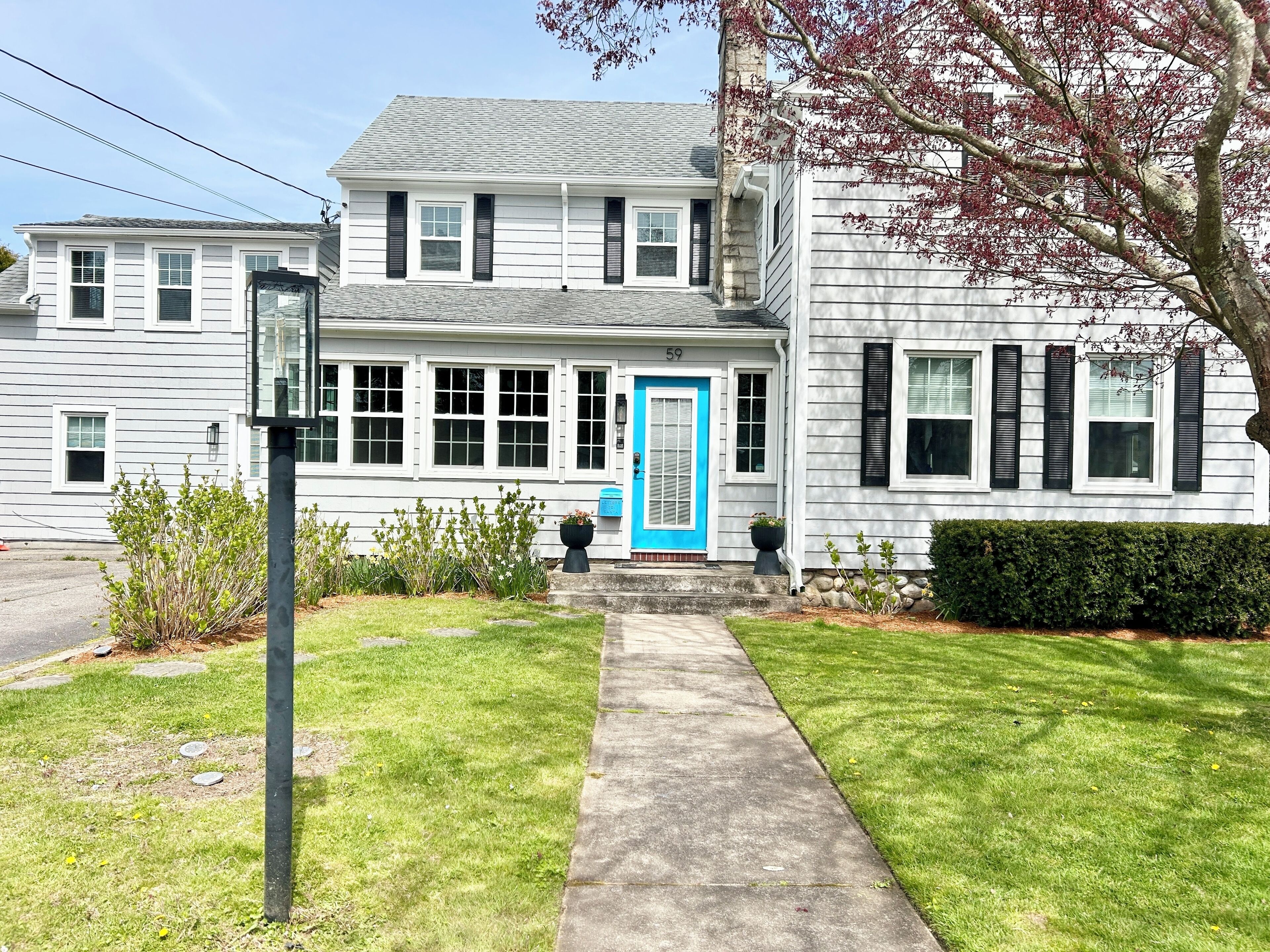 Bright, Big, walk to the BEST Beaches, passes provided, AC, deck, Private 