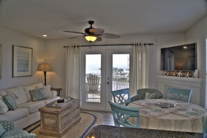 Smart TV, DVD player, books