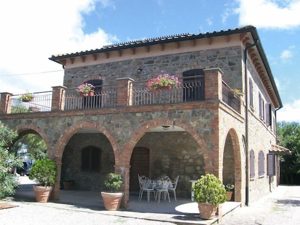 Exterior detail