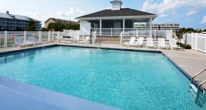 GorgeousTownhouse kauniilla Bay Views, 1 korttelin päässä Ocean, ilmainen WiFi