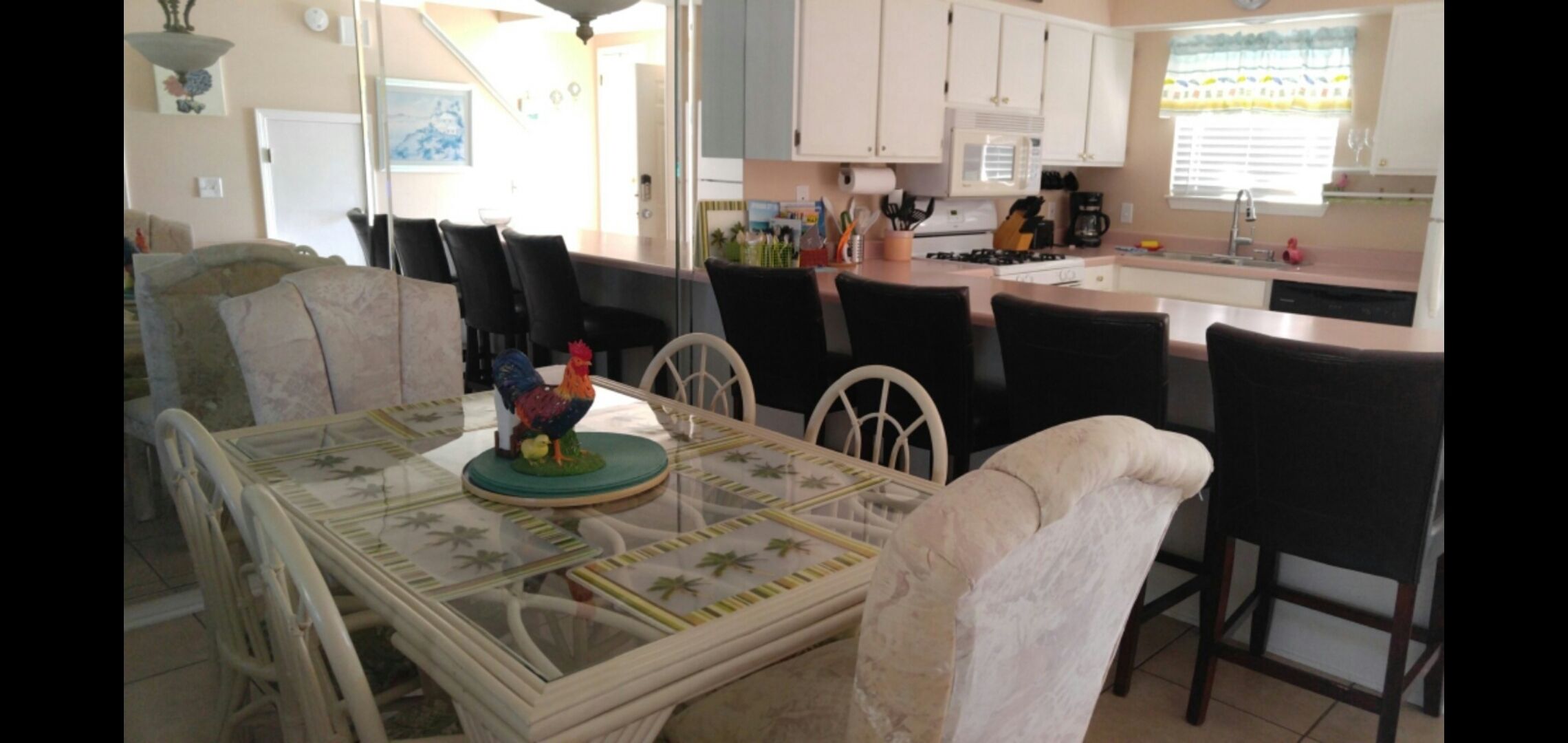 dining room / living room combo - 10 table / bar seating for dining