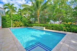 Imagen sin descripción, 5 de 49, botón