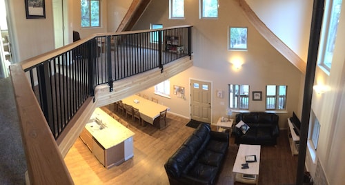 Modern Cabin In Lakemont Pines, Arnold