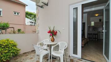 Studio, Terrace, Garden View | Terrace/patio