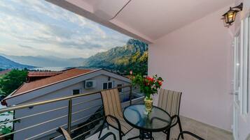 Apartment, 1 Bedroom, Sea View (5) | Balcony