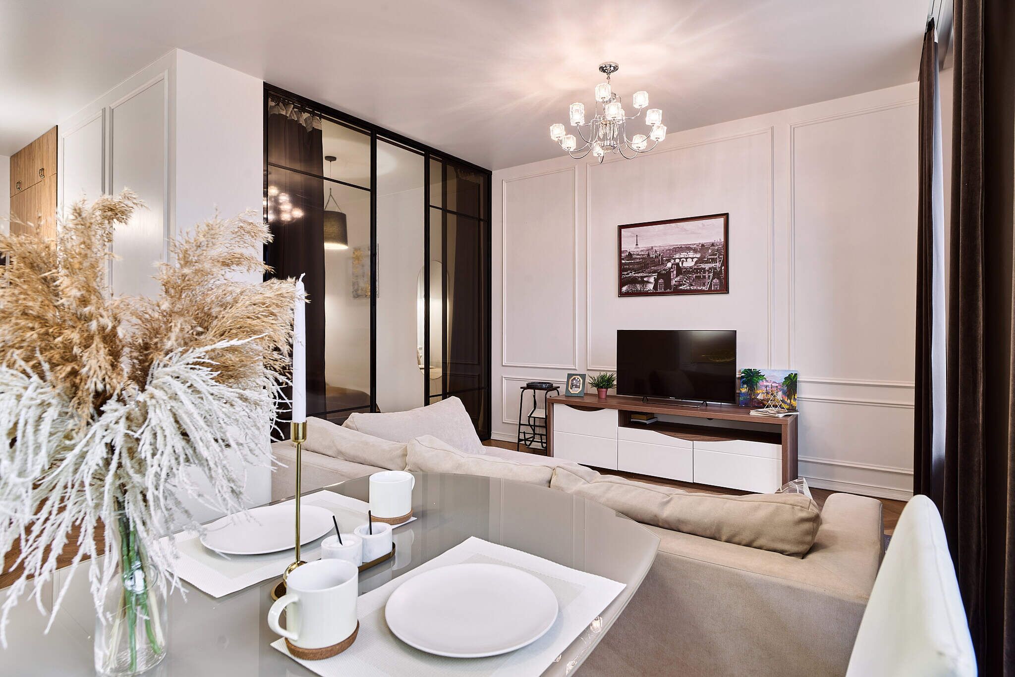 Elite Apartment | 1 bedroom, premium bedding, individually decorated