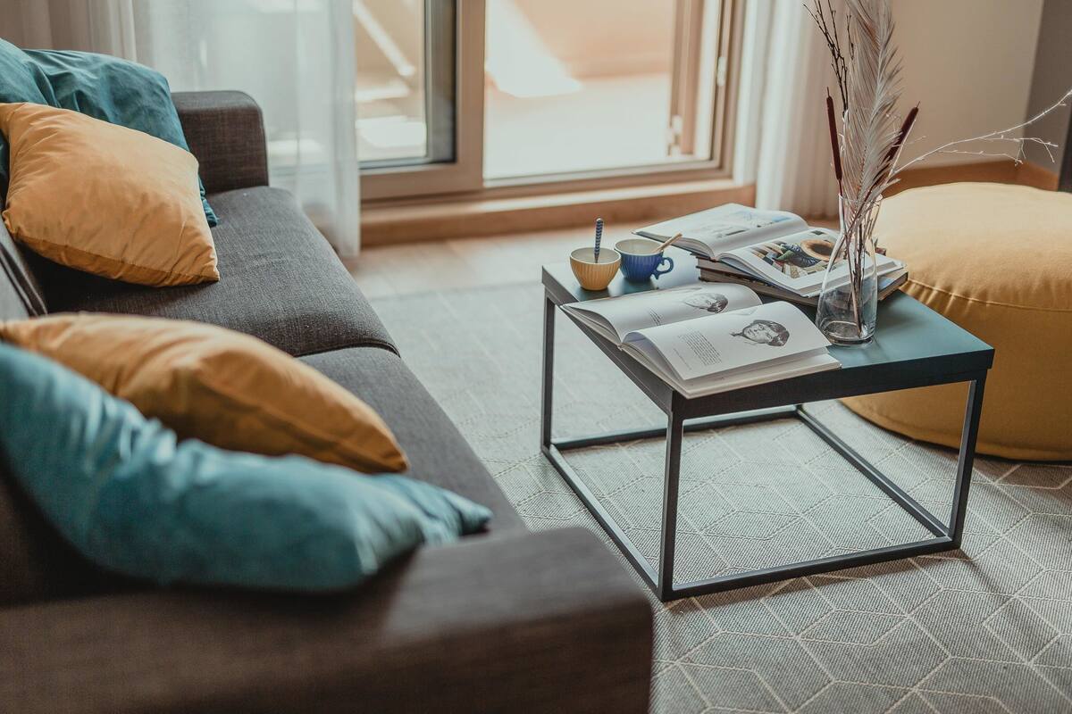 1 habitación, escritorio y sistema de insonorización