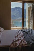 Apartamento Confort, 2 habitaciones, balcón, vistas al mar | Vistas desde la habitación