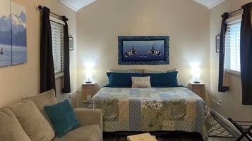 Iron/ironing board, free WiFi, bed sheets