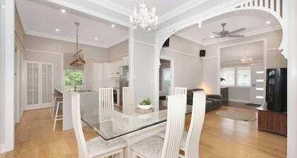 Renovated 4BR Home Queenslander | Prime Townsville